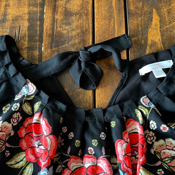 - Lauren Conrad Black Floral Dress - Picture 3 of 5